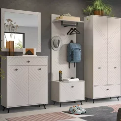 Garderobenpaneel Notes