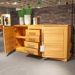Sideboard Casera